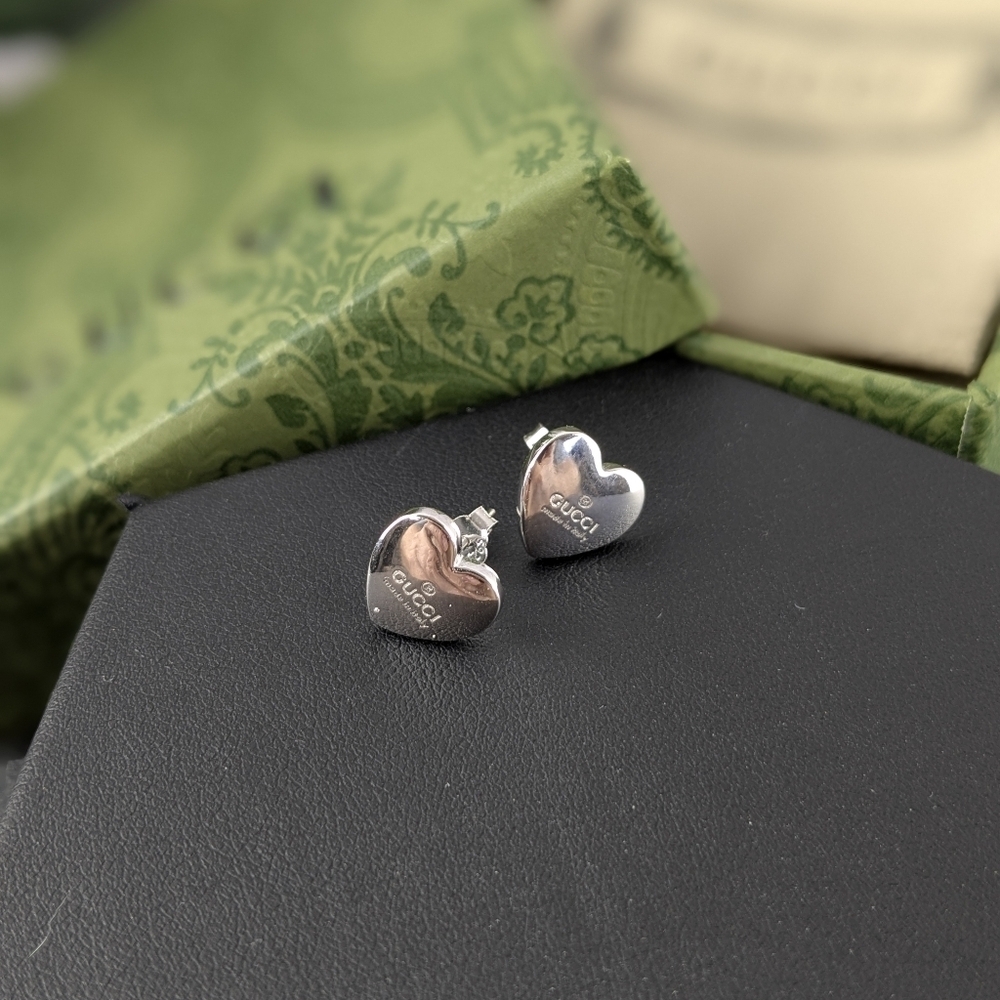 Gucci Heart Pierced Earrings Unisex Men's Women's - Picture 3 of 7